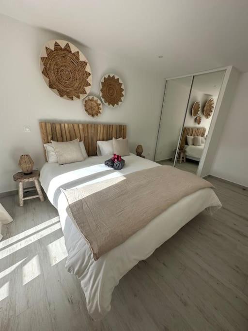 Orient Bay, Appartement Heliconia. Cul de Sac Buitenkant foto