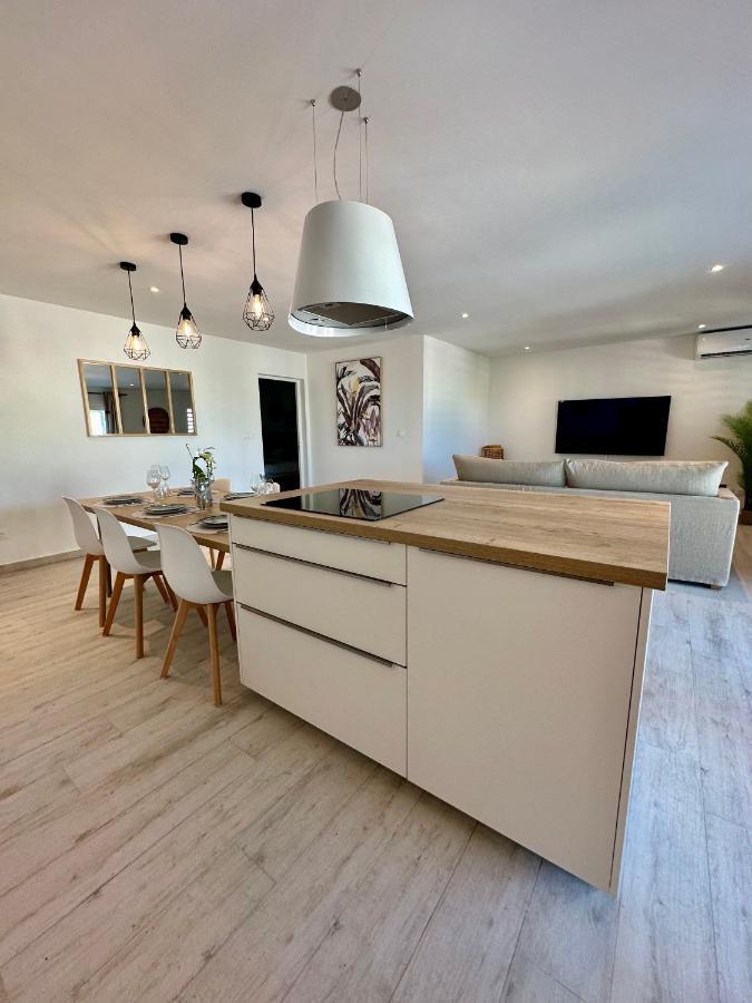 Orient Bay, Appartement Heliconia. Cul de Sac Buitenkant foto